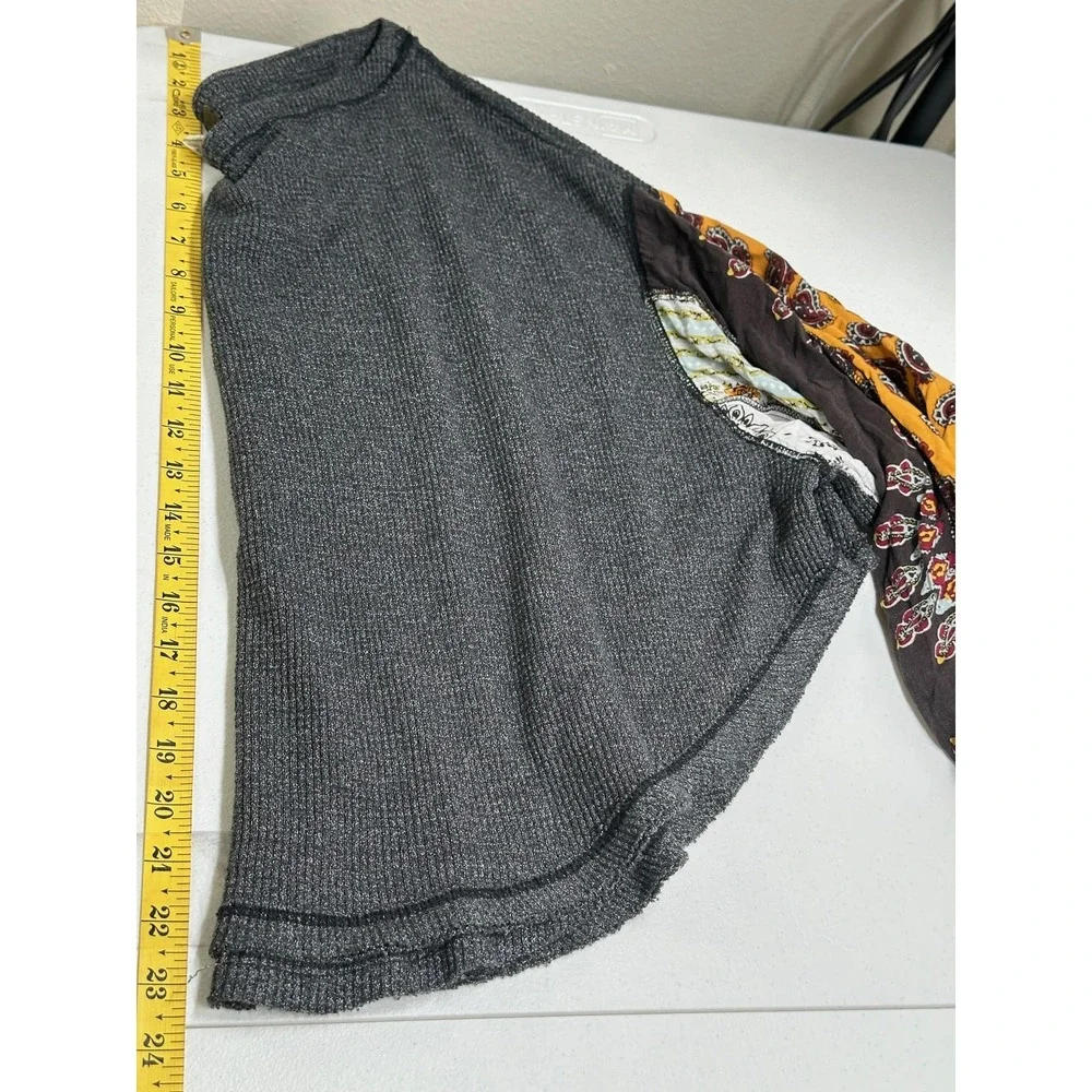 We The Free People Sweater Womens Small Gray Black Blossom Thermal Boho‎ Knit